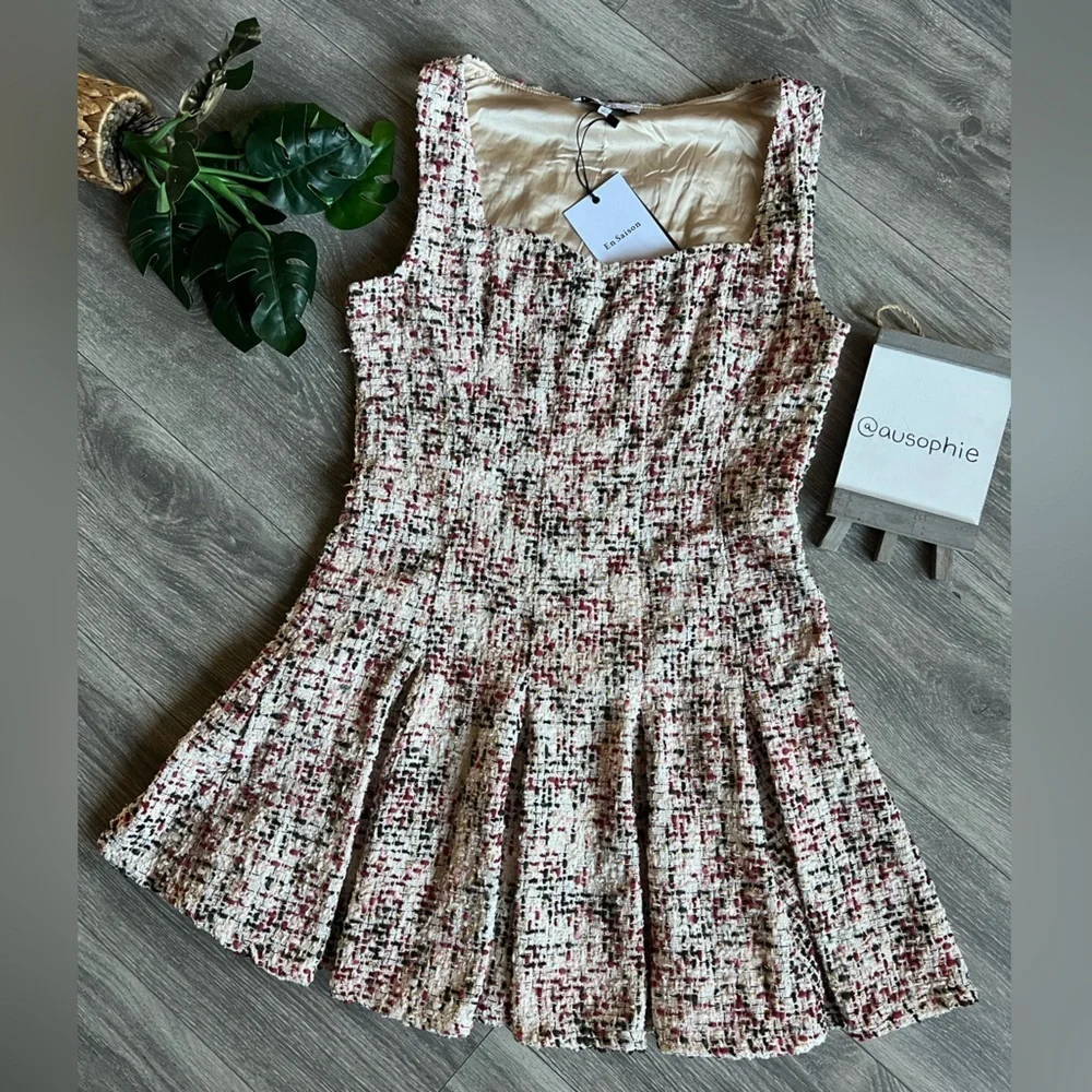 En Saison Everleigh Tweed Boucle Metallic Pleated Sleeveless mini dress L NWT - Picture 5 of 16